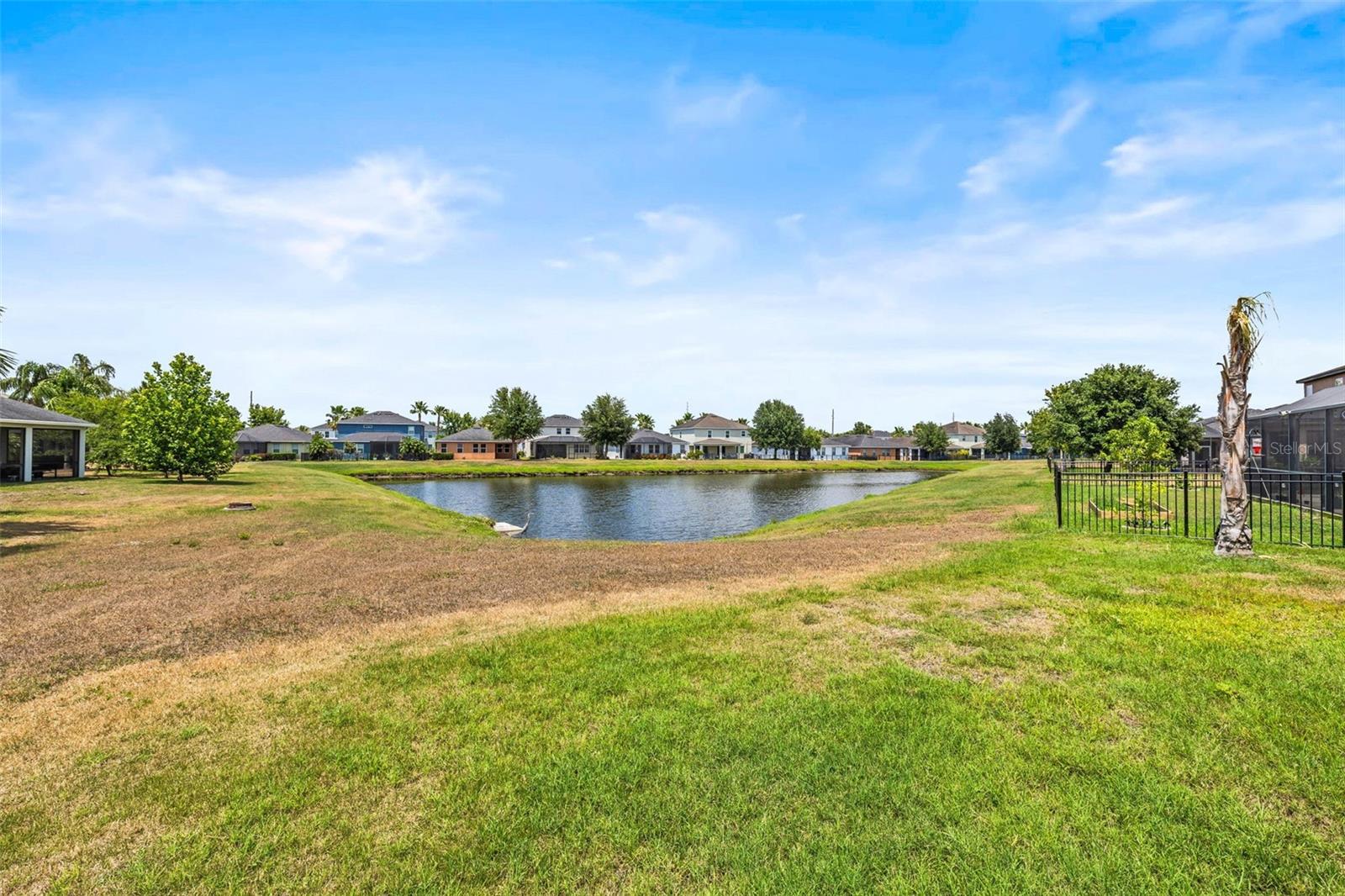 Image 29 of 51 For 11322 Lake Lucaya Drive