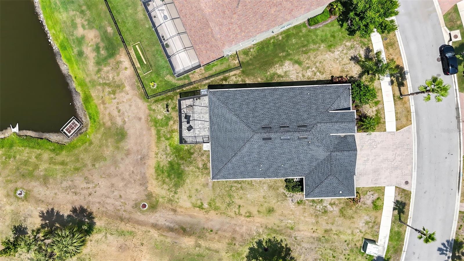 Image 32 of 51 For 11322 Lake Lucaya Drive