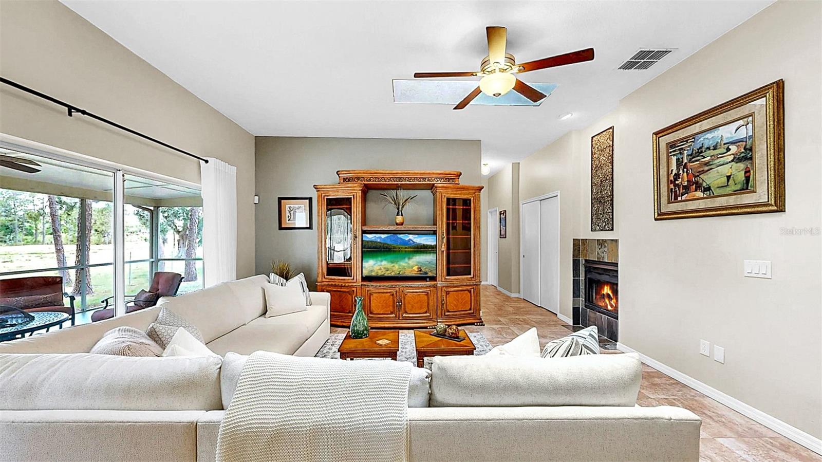 Image 21 of 48 For 9535 Norchester Circle