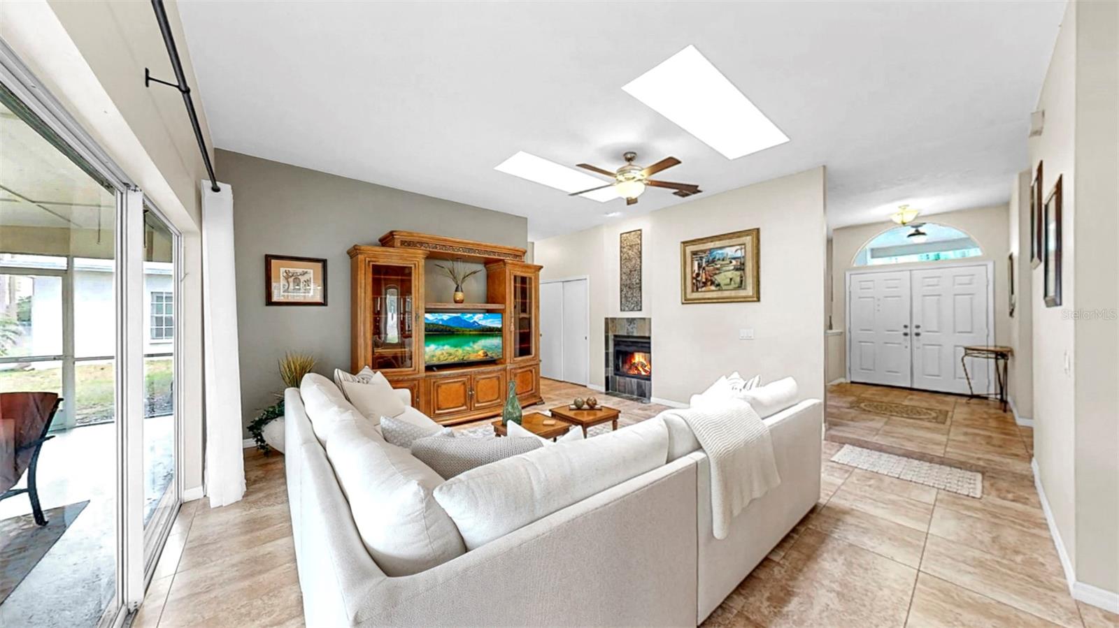 Image 23 of 48 For 9535 Norchester Circle