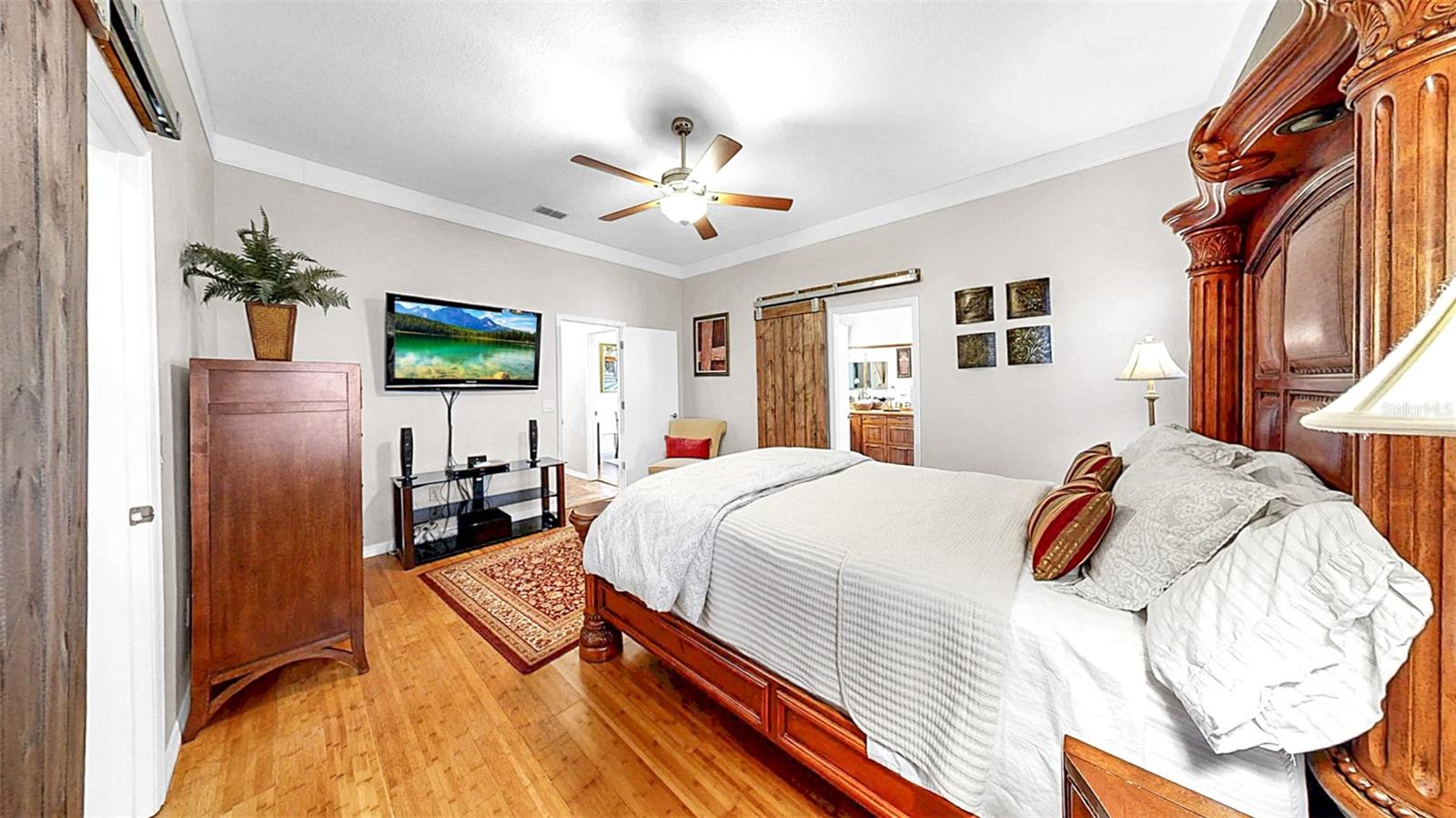 Image 28 of 48 For 9535 Norchester Circle