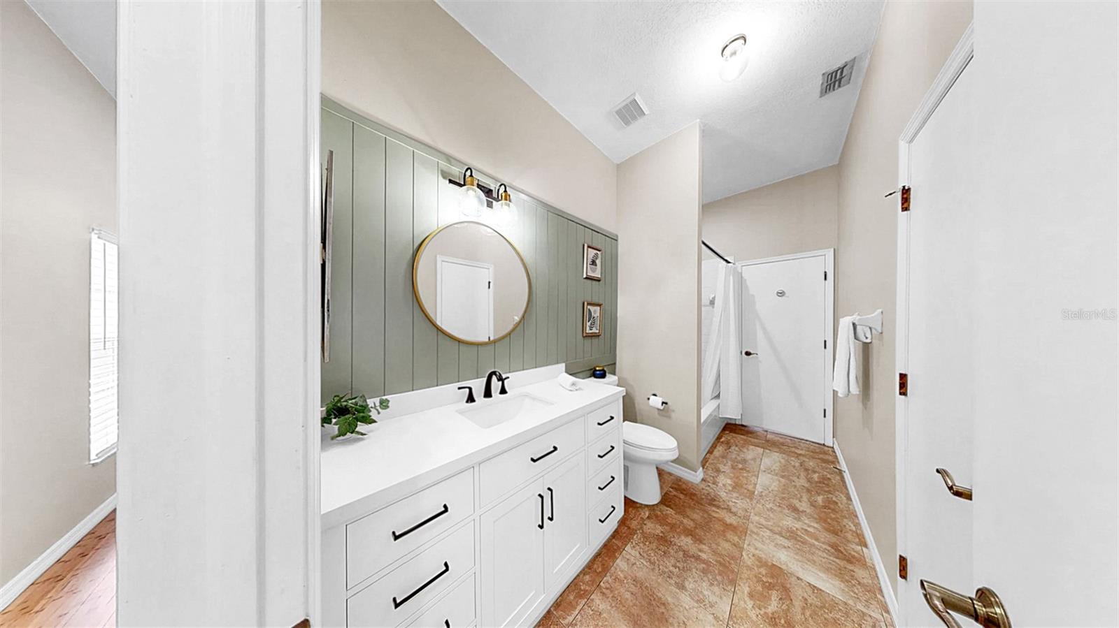 Image 36 of 48 For 9535 Norchester Circle