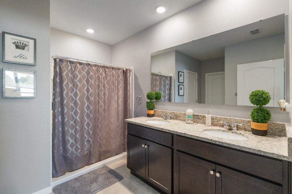 Image 11 of 14 For 9532 Black Walnut Drive