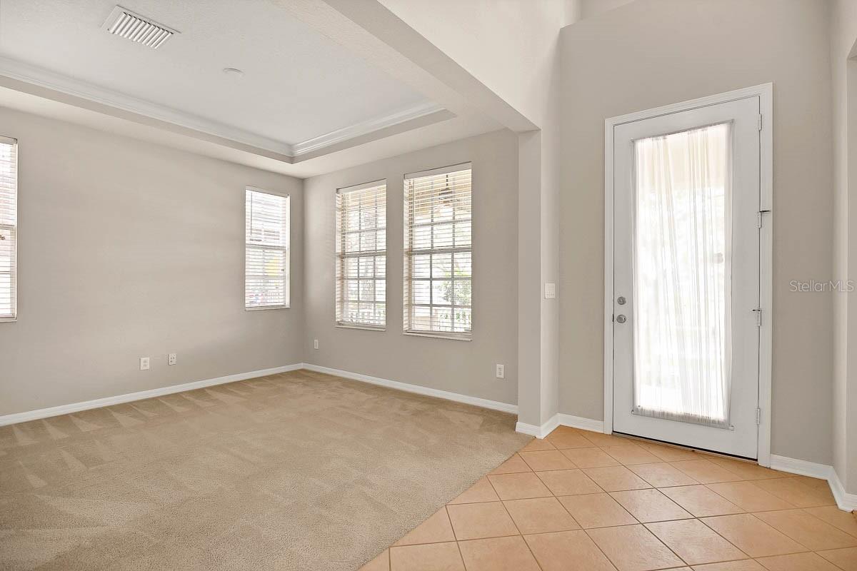 Image 7 of 37 For 16205 Palmettoglen Court