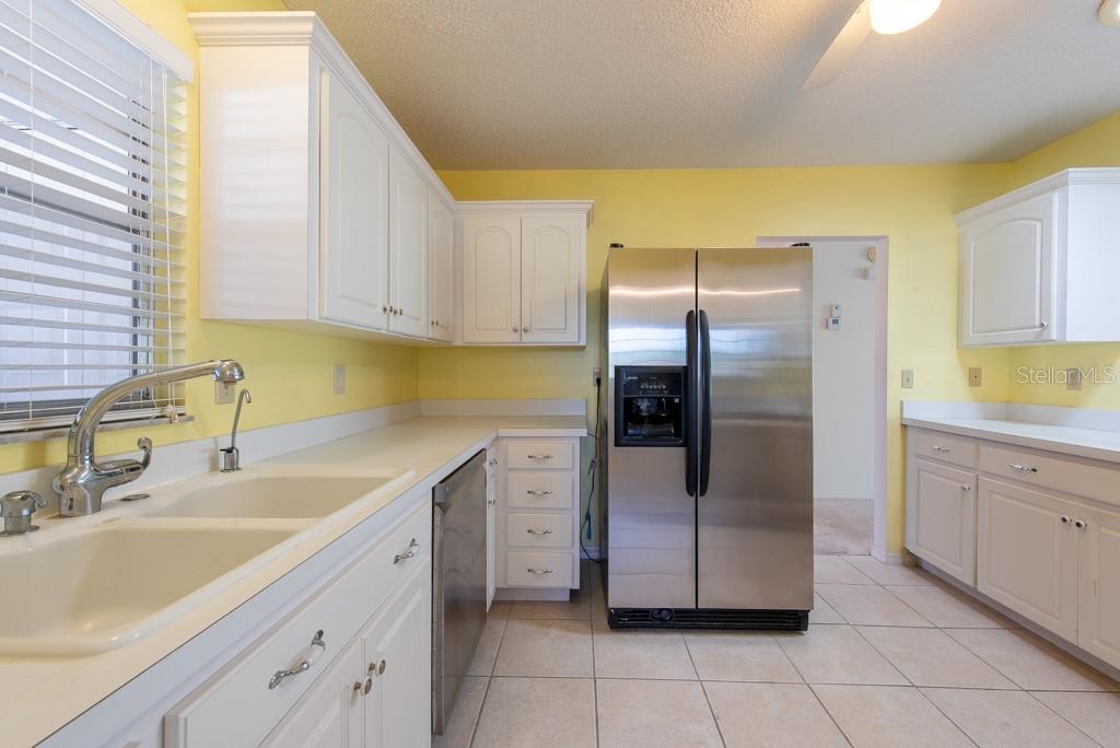 Image 13 of 44 For 106 Silverbell Court