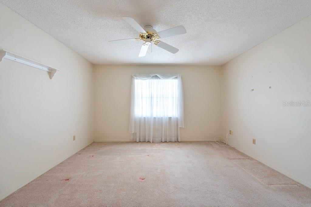 Image 18 of 44 For 106 Silverbell Court