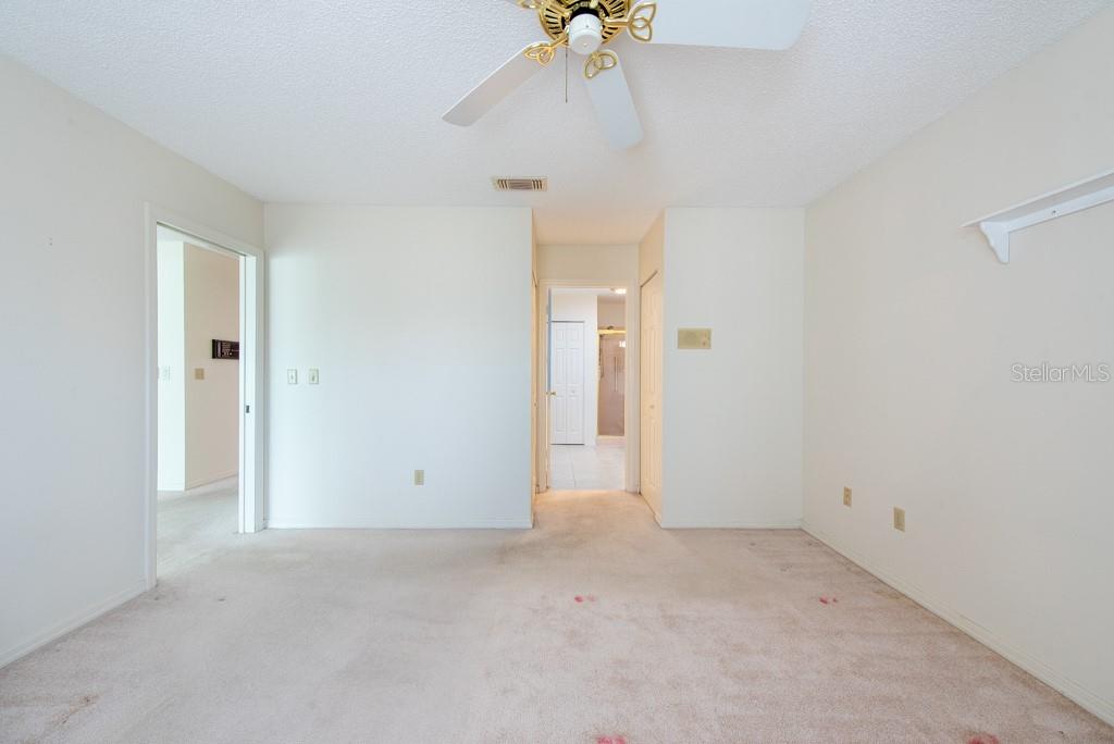 Image 20 of 44 For 106 Silverbell Court