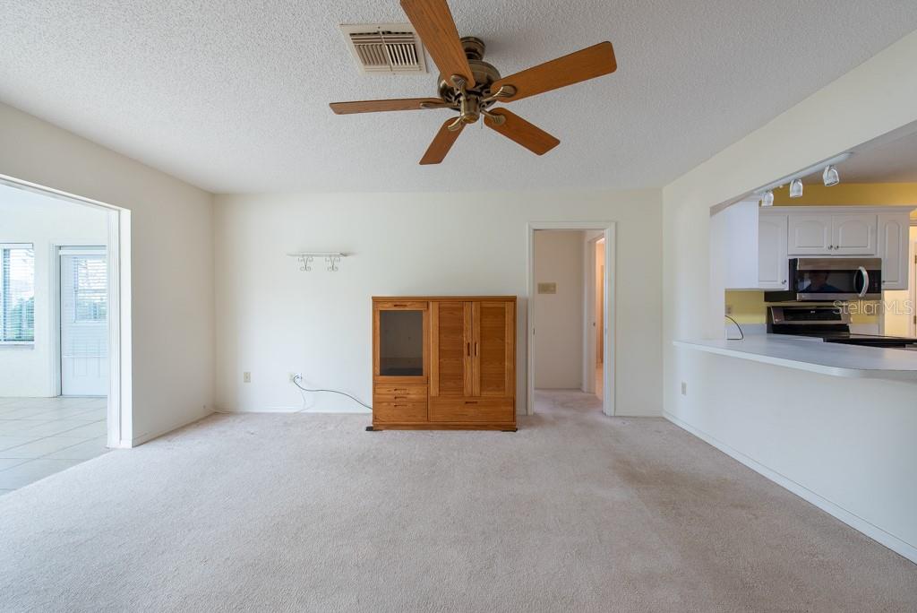 Image 7 of 44 For 106 Silverbell Court