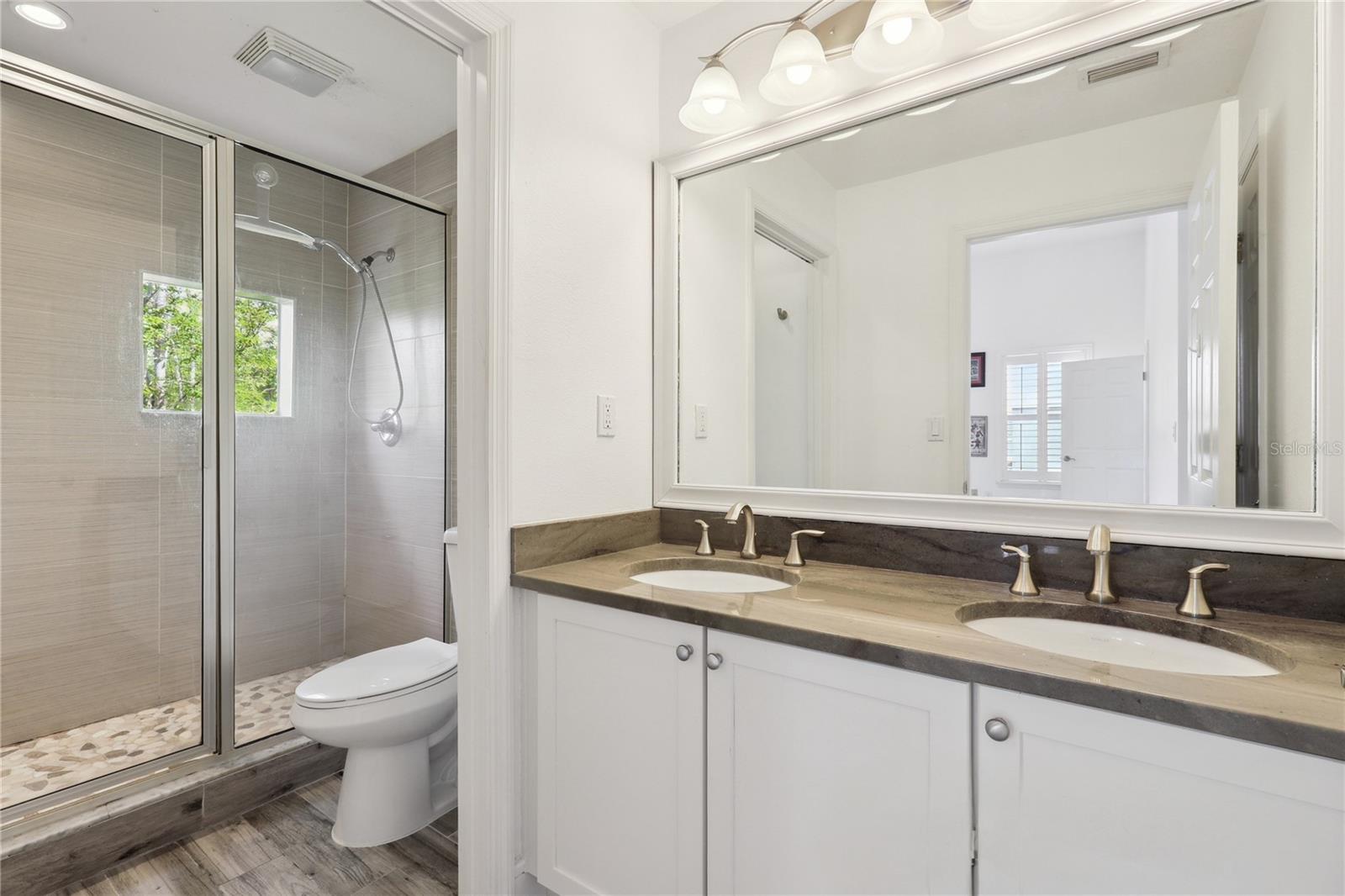 Image 14 of 23 For 4536 Bay Spring Court