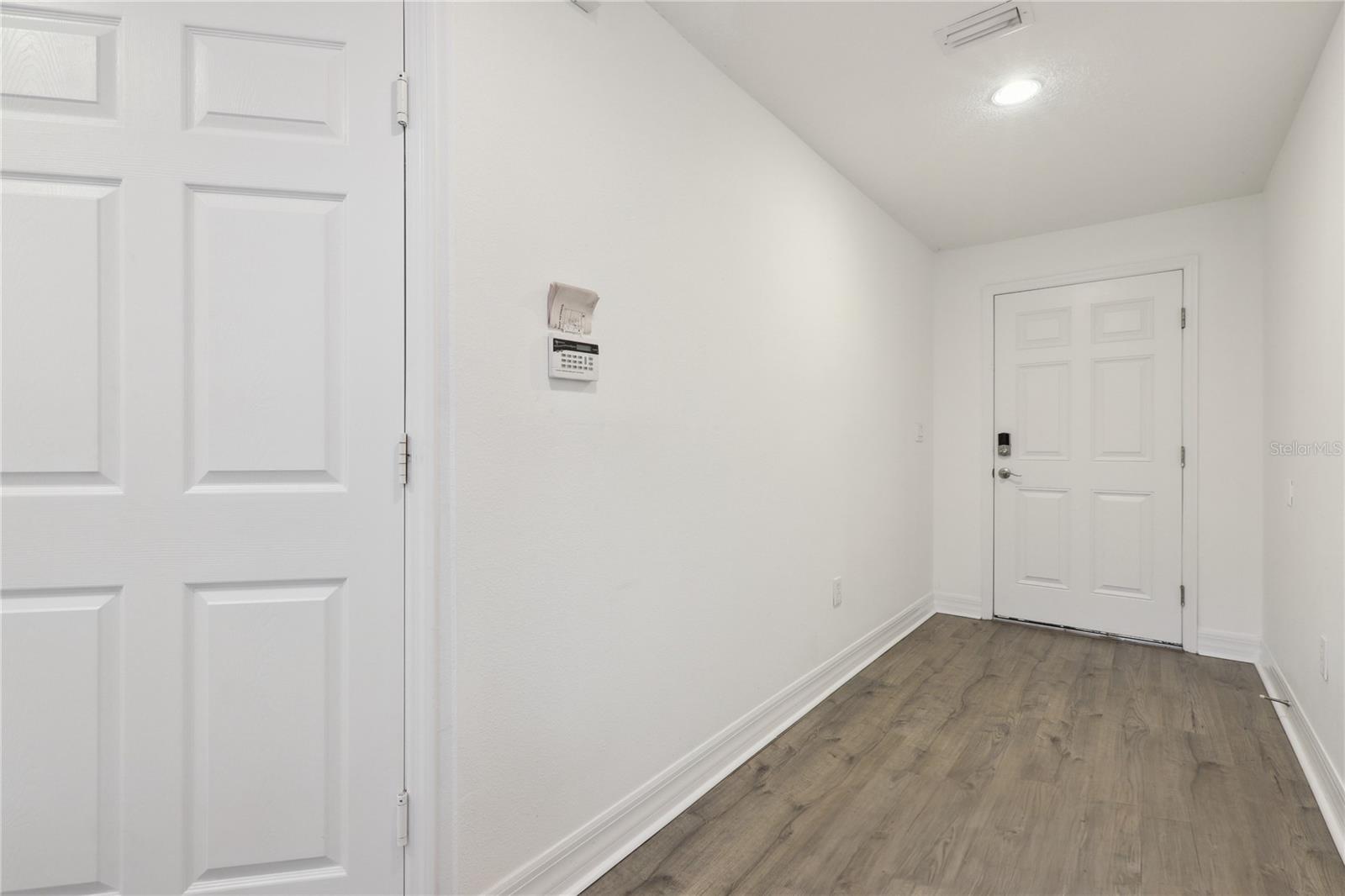 Image 20 of 23 For 4536 Bay Spring Court