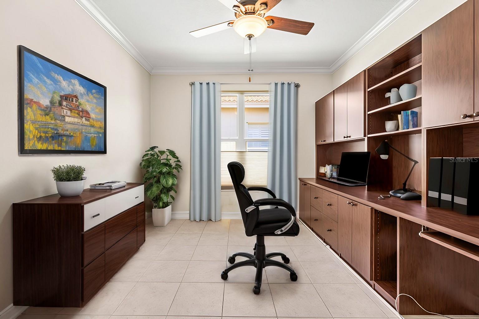 Image 17 of 44 For 4949 Sandy Brook Cir