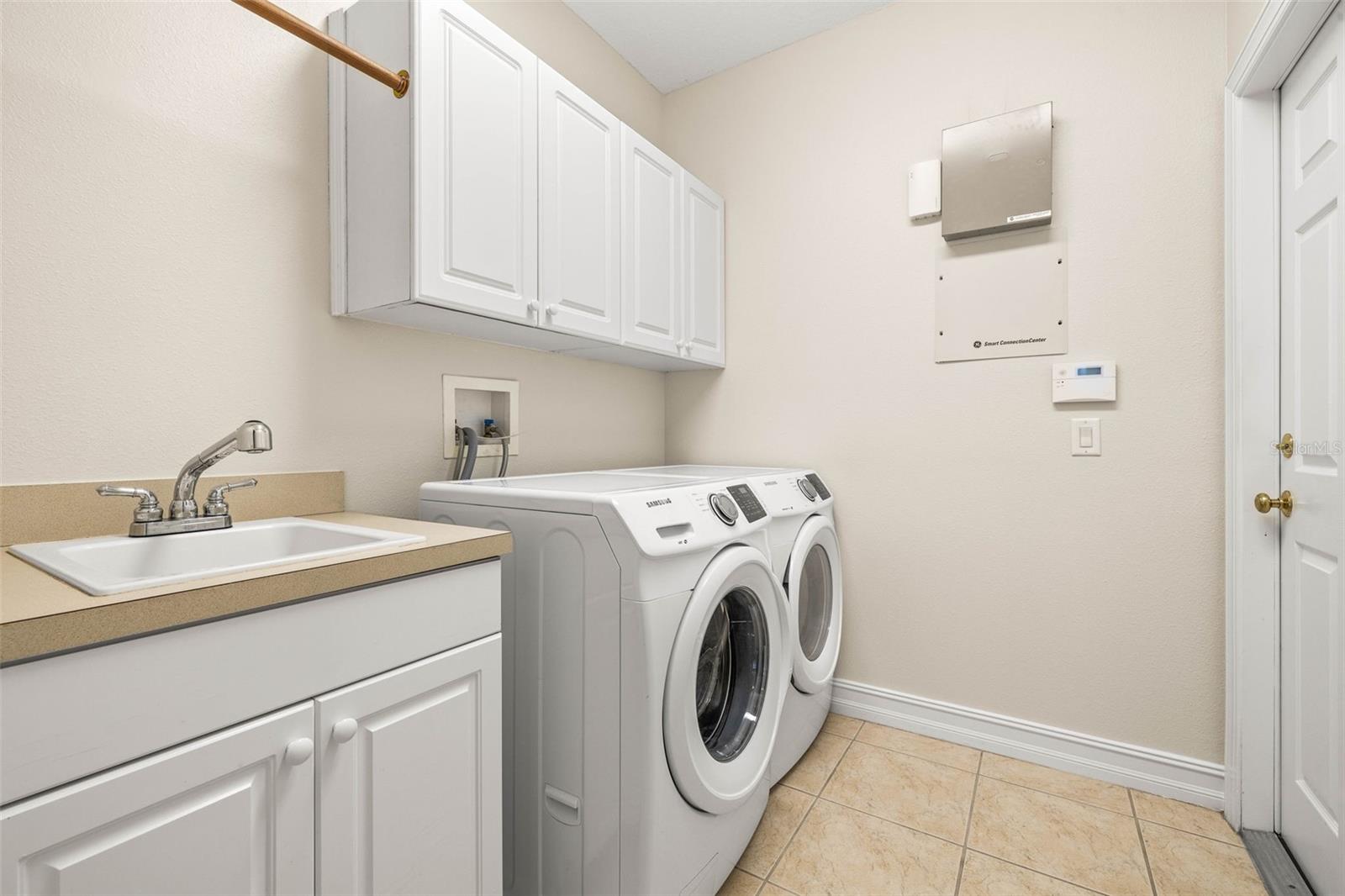 Image 27 of 44 For 4949 Sandy Brook Cir