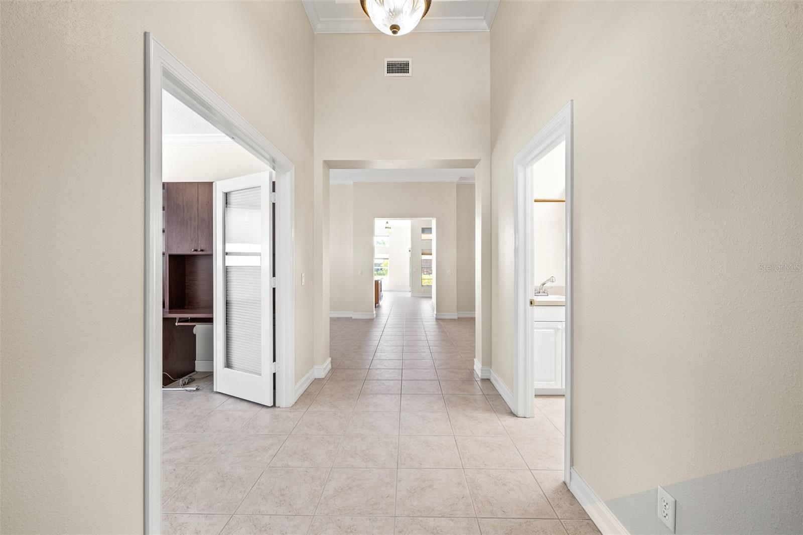 Image 5 of 44 For 4949 Sandy Brook Cir