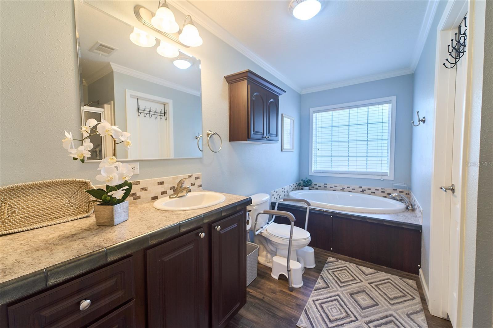 Image 22 of 47 For 720 Wendel Avenue