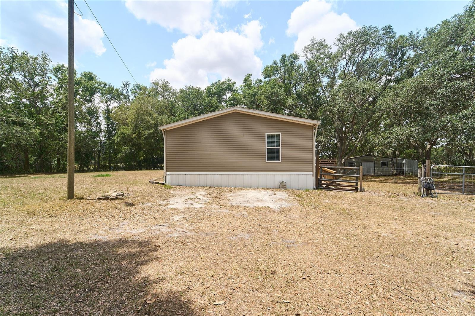 Image 40 of 47 For 720 Wendel Avenue