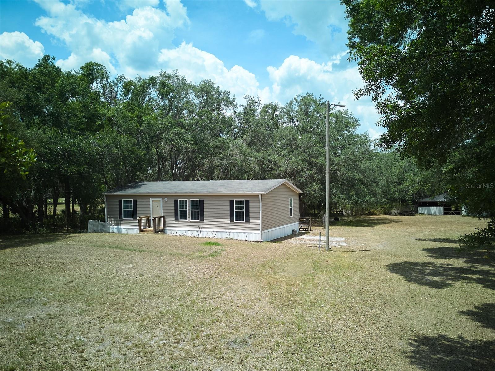 Image 42 of 47 For 720 Wendel Avenue