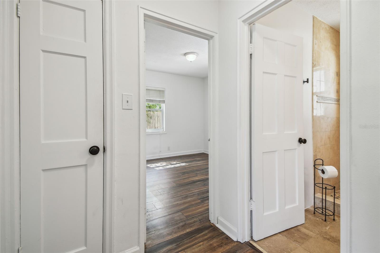 Image 8 of 44 For 3315 Pearl Avenue