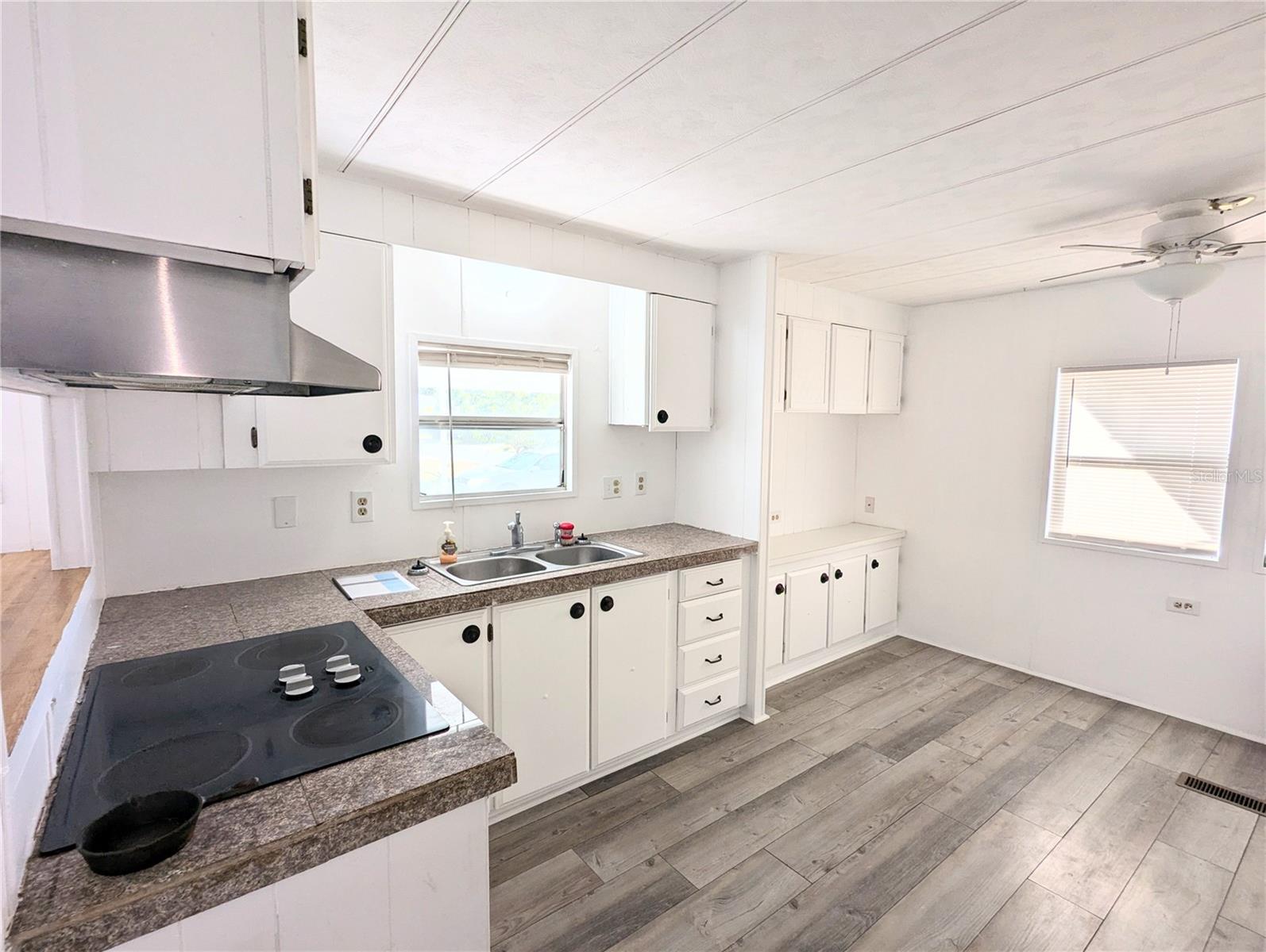 Image 2 of 15 For 6634 Avocado Drive