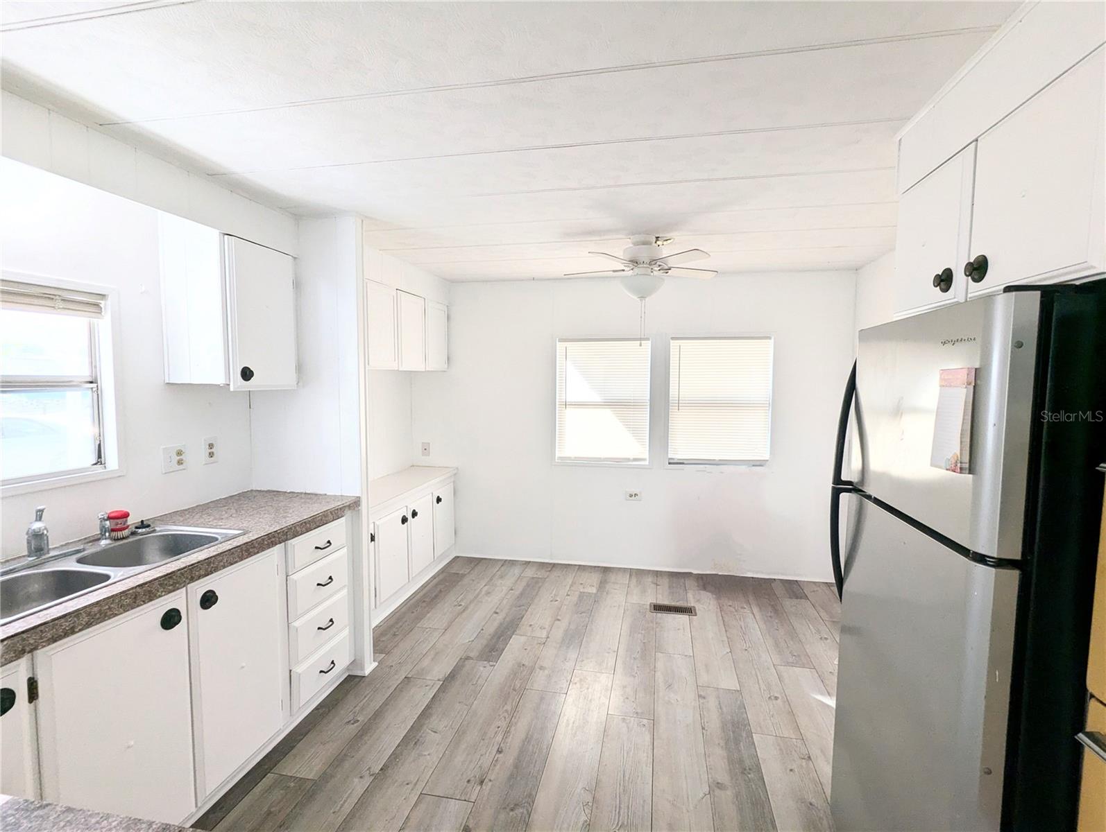Image 3 of 15 For 6634 Avocado Drive