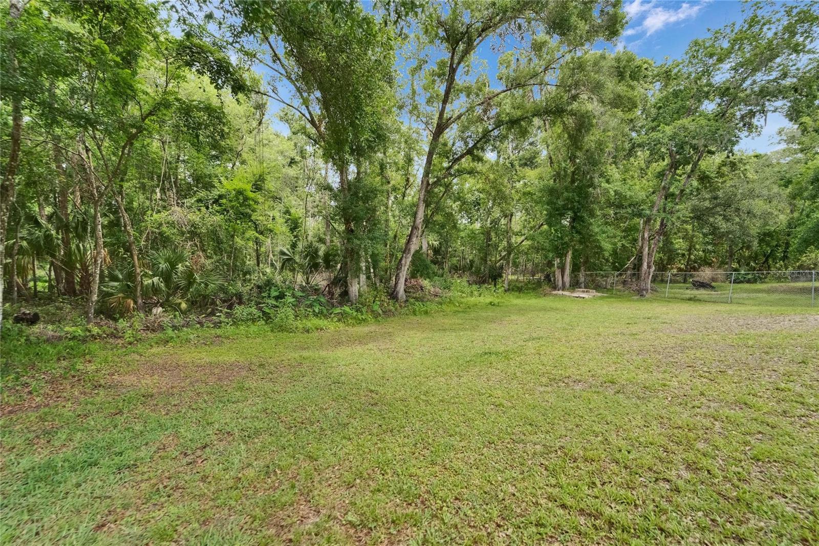 Image 31 of 59 For 23739 Forest View Drive