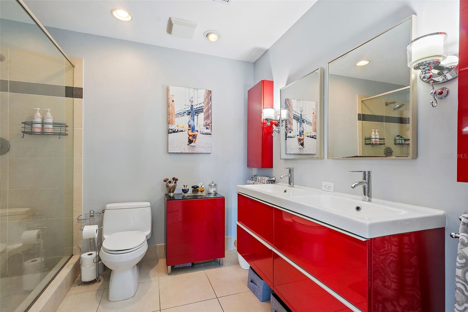Image 12 of 28 For 175 1st Street S 1103
