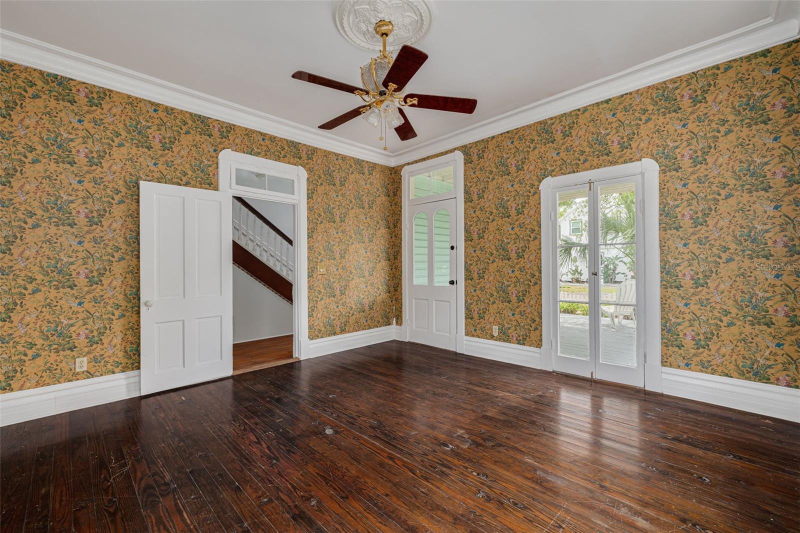 Image 21 of 42 For 6904 Fitzgerald Street