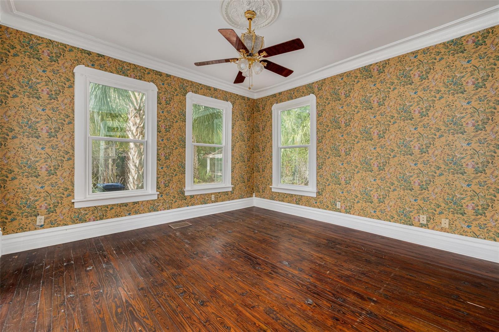 Image 22 of 42 For 6904 Fitzgerald Street