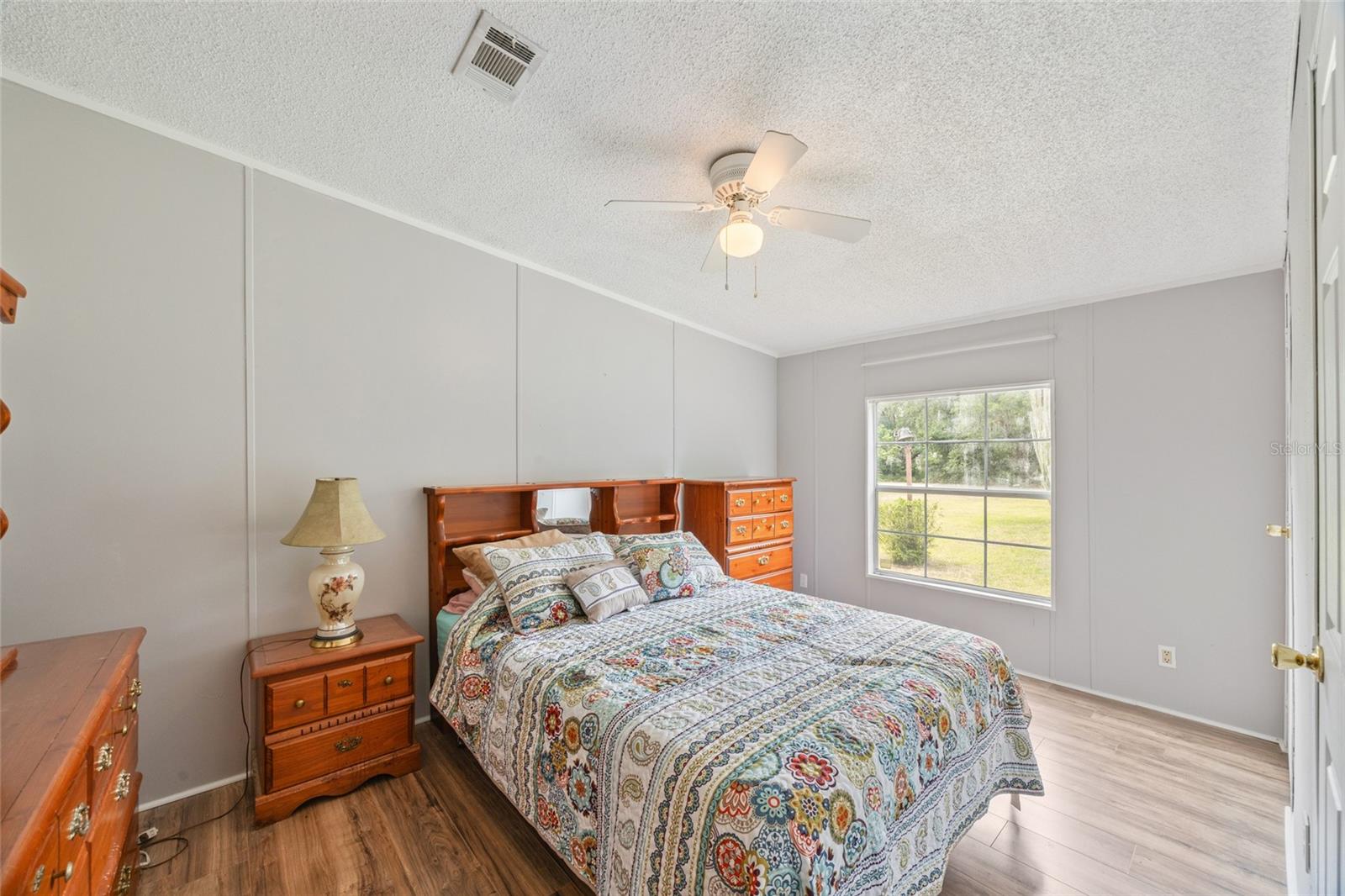 Image 10 of 28 For 4815 Charleston Avenue