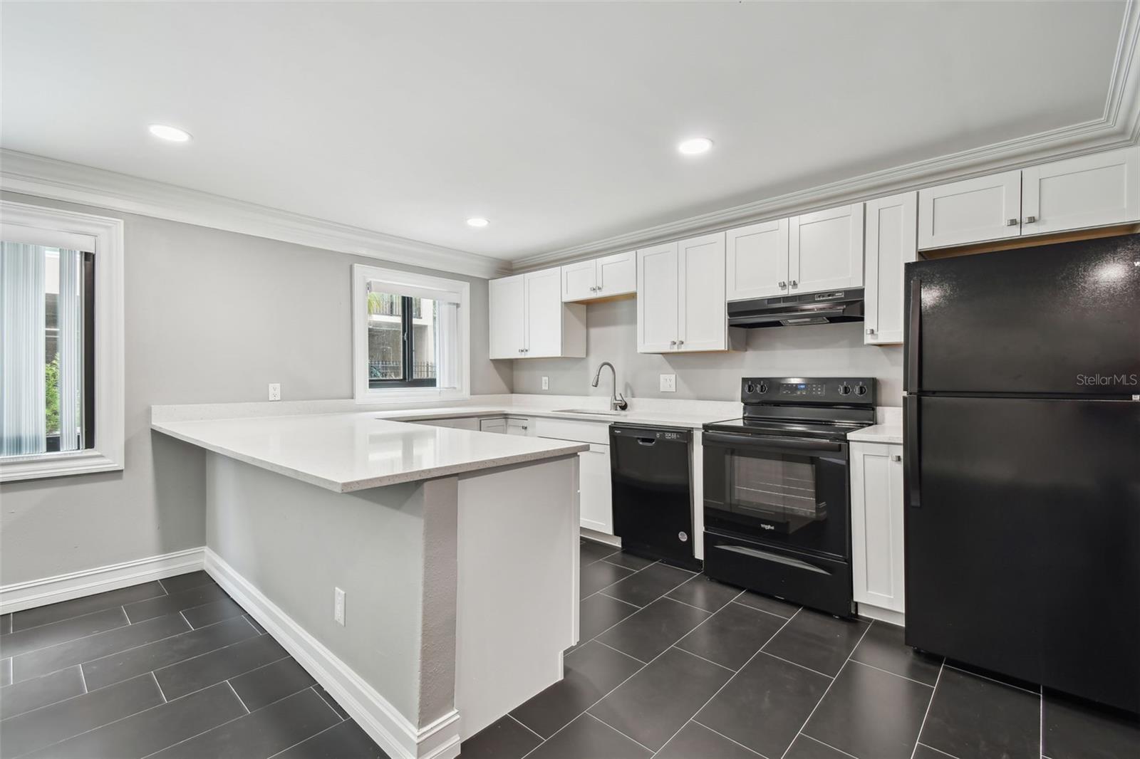 Image 10 of 54 For 2942 Bay Drive 8