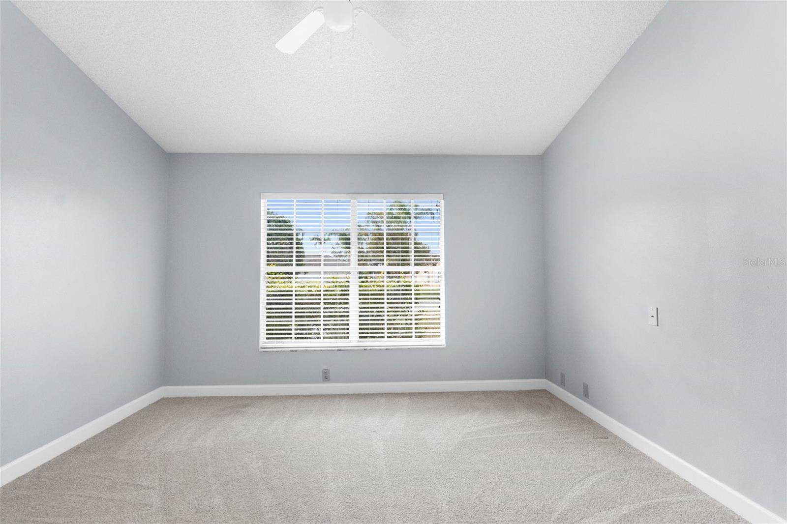 Image 7 of 26 For 8701 Braxton Drive