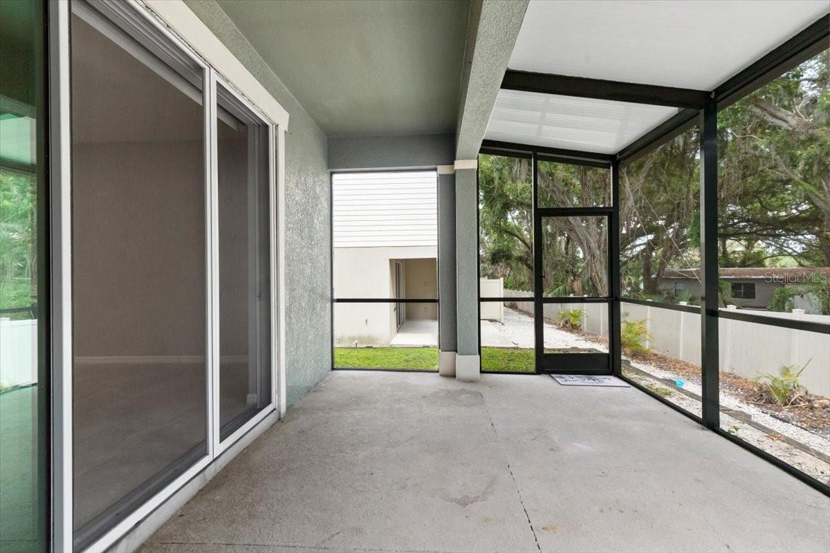 Listing photo id 29 for 5344 Sylvester Loop