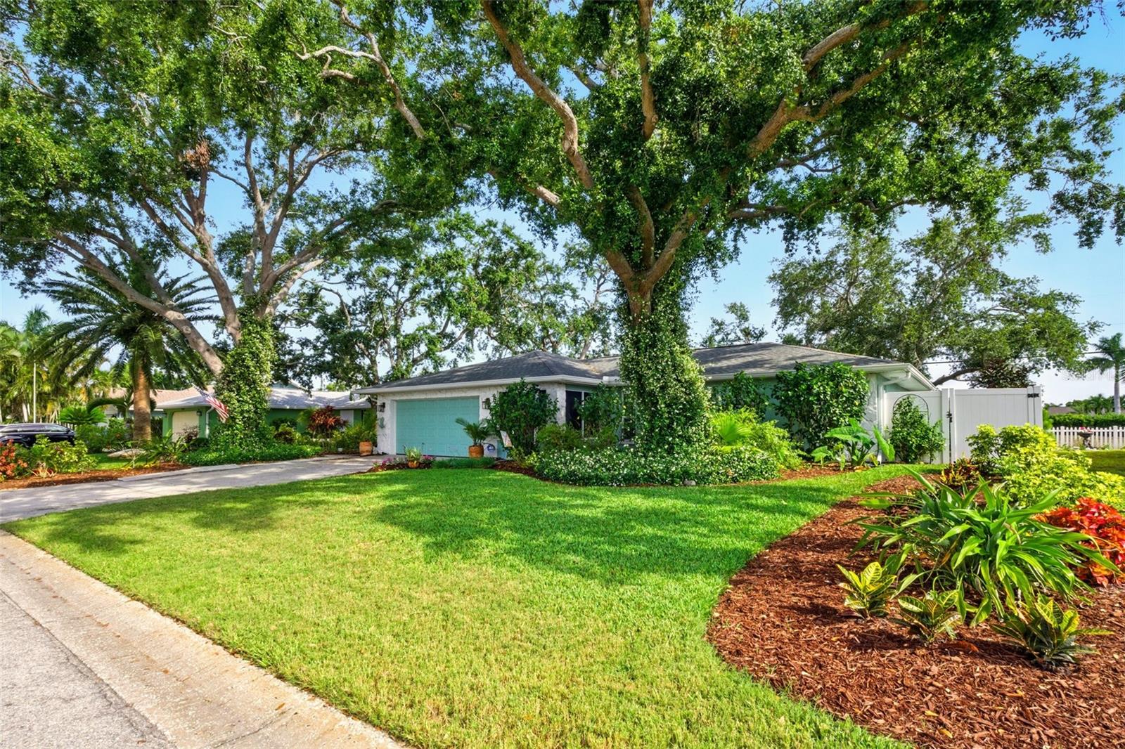 Image 2 of 26 For 7208 Pointe West Boulevard