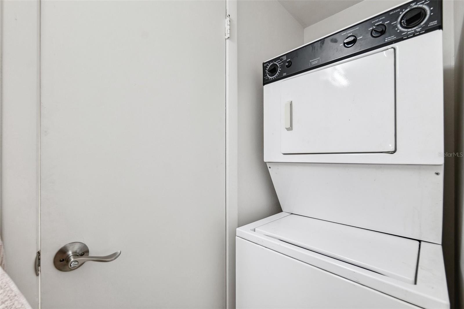 Image 17 of 32 For 5712 Biscayne Court 103