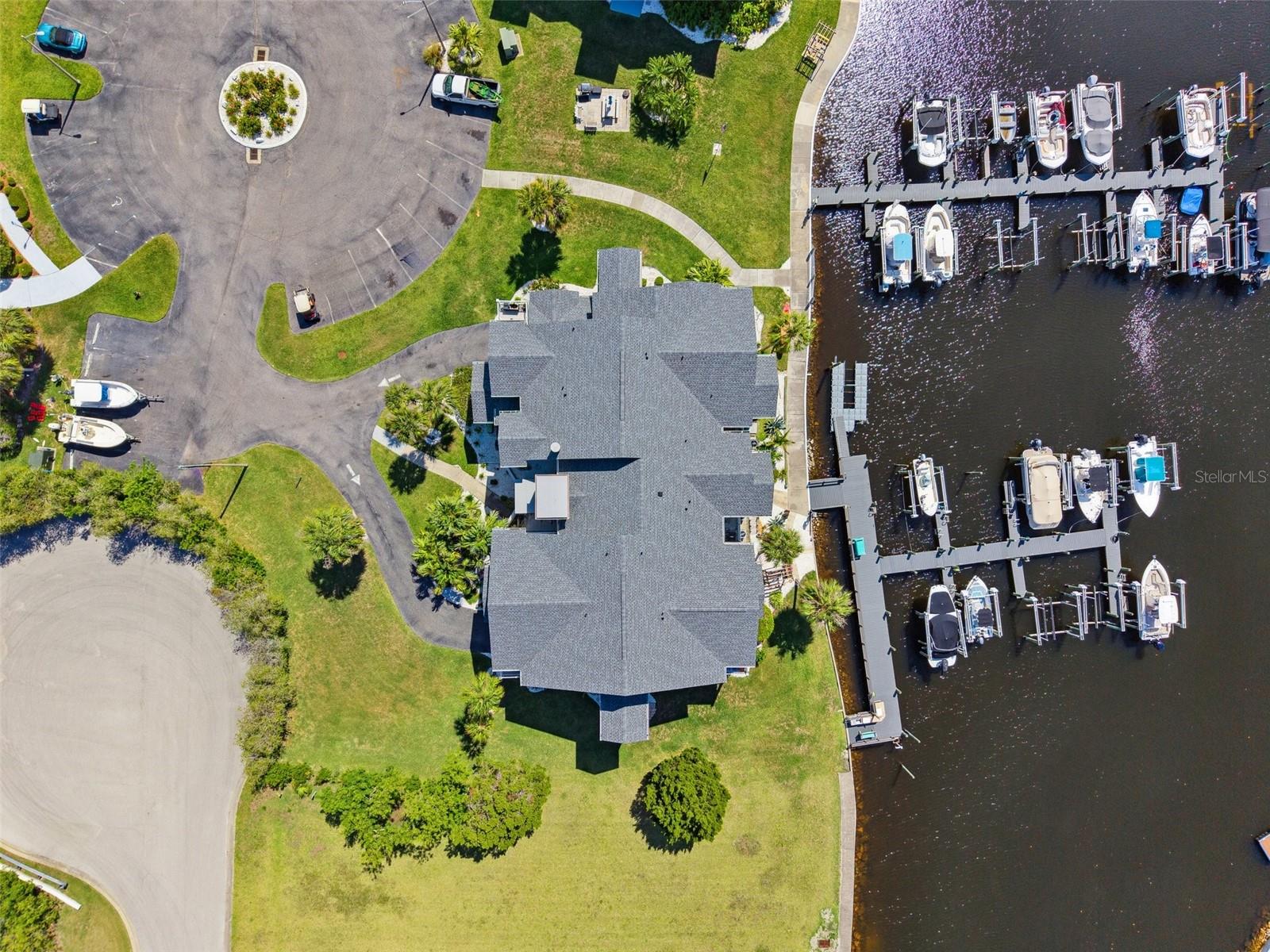 Image 2 of 32 For 5712 Biscayne Court 103
