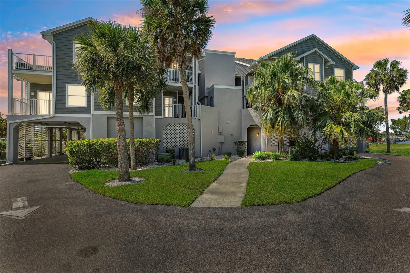 Image 3 of 32 For 5712 Biscayne Court 103