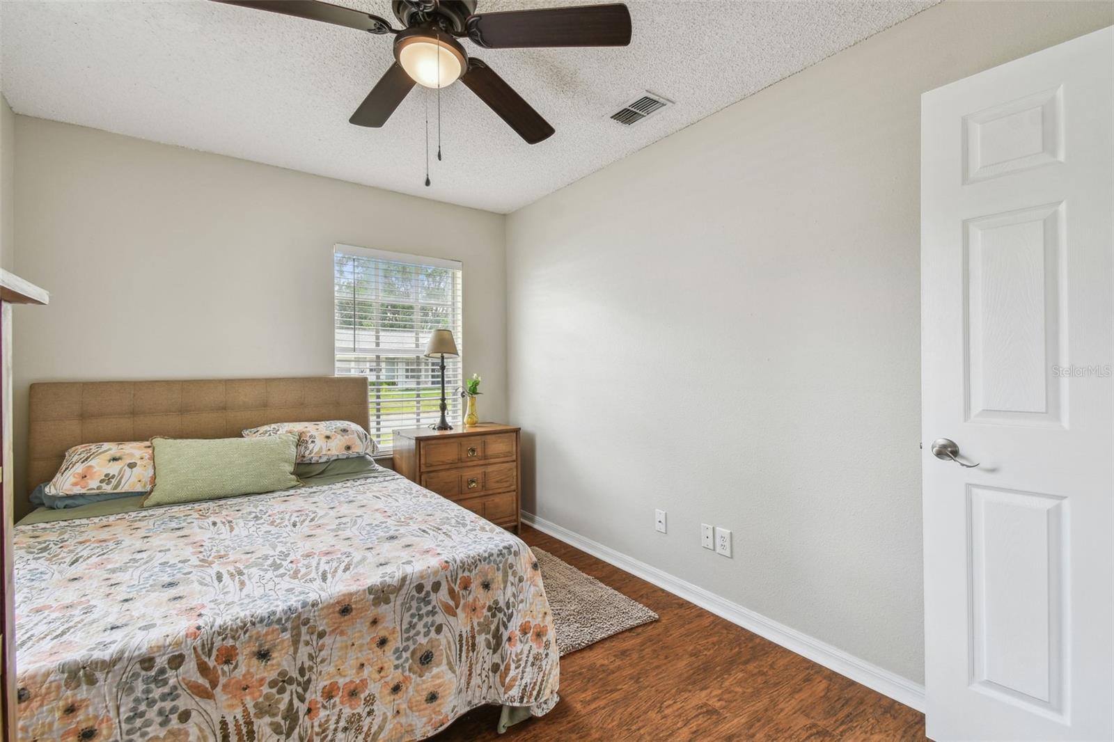 Image 30 of 57 For 12106 Meadow Lane