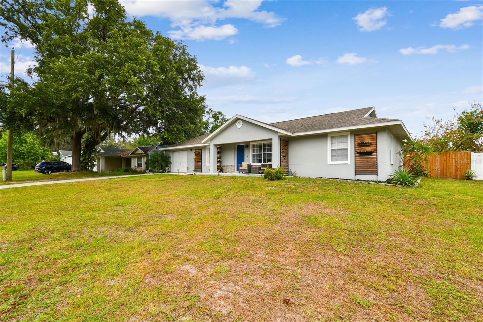 Image 4 of 57 For 12106 Meadow Lane
