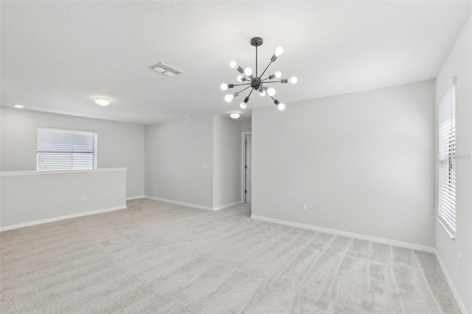 Listing photo id 27 for 1119 Ballard Green Place