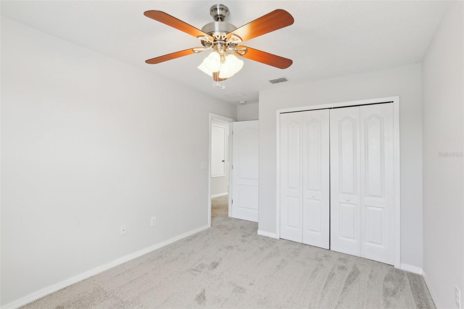 Listing photo id 30 for 1119 Ballard Green Place