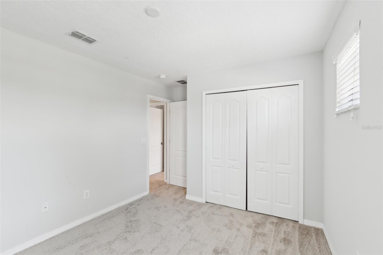 Listing photo id 31 for 1119 Ballard Green Place