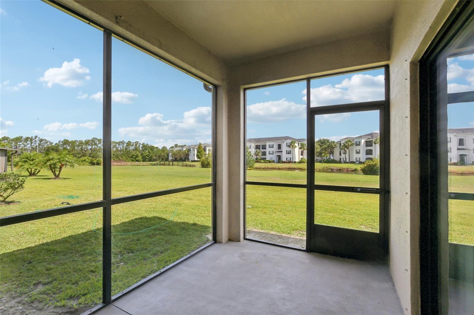 Listing photo id 40 for 1119 Ballard Green Place