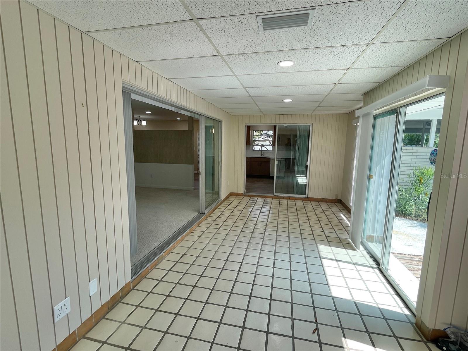 Image 11 of 21 For 3602 Beach Drive