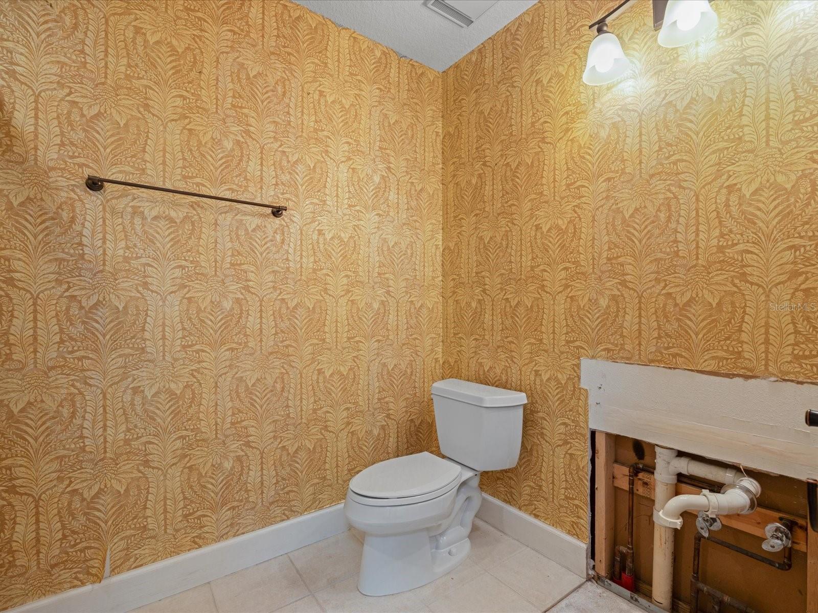 Image 34 of 67 For 150 Carlyle Drive