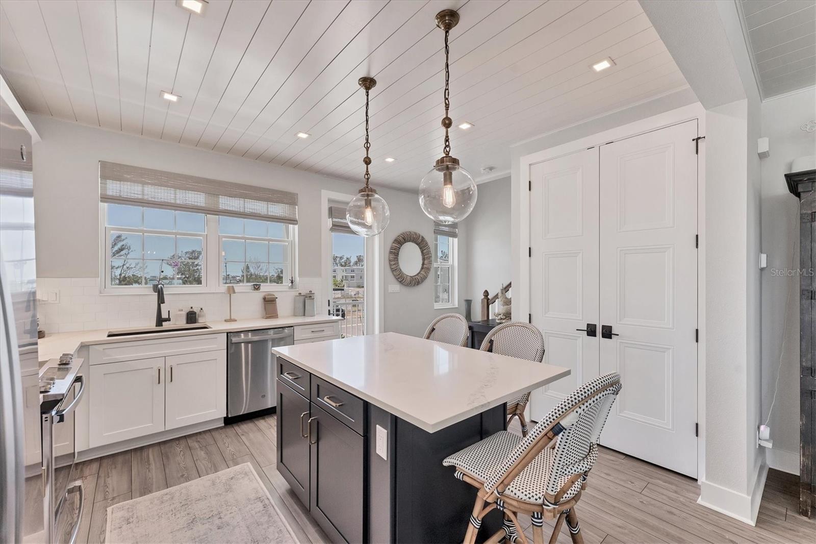 Image 23 of 60 For 4357 Marina View Way