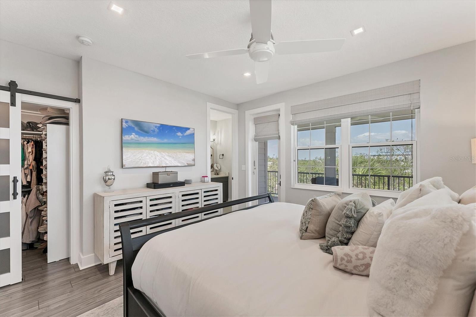 Image 31 of 60 For 4357 Marina View Way