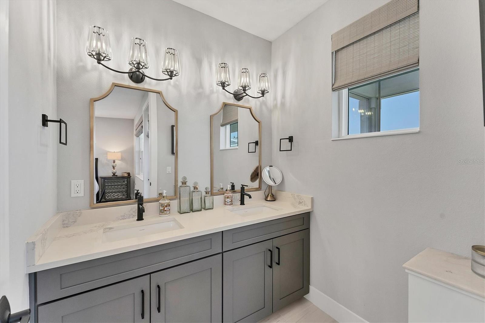Image 35 of 60 For 4357 Marina View Way