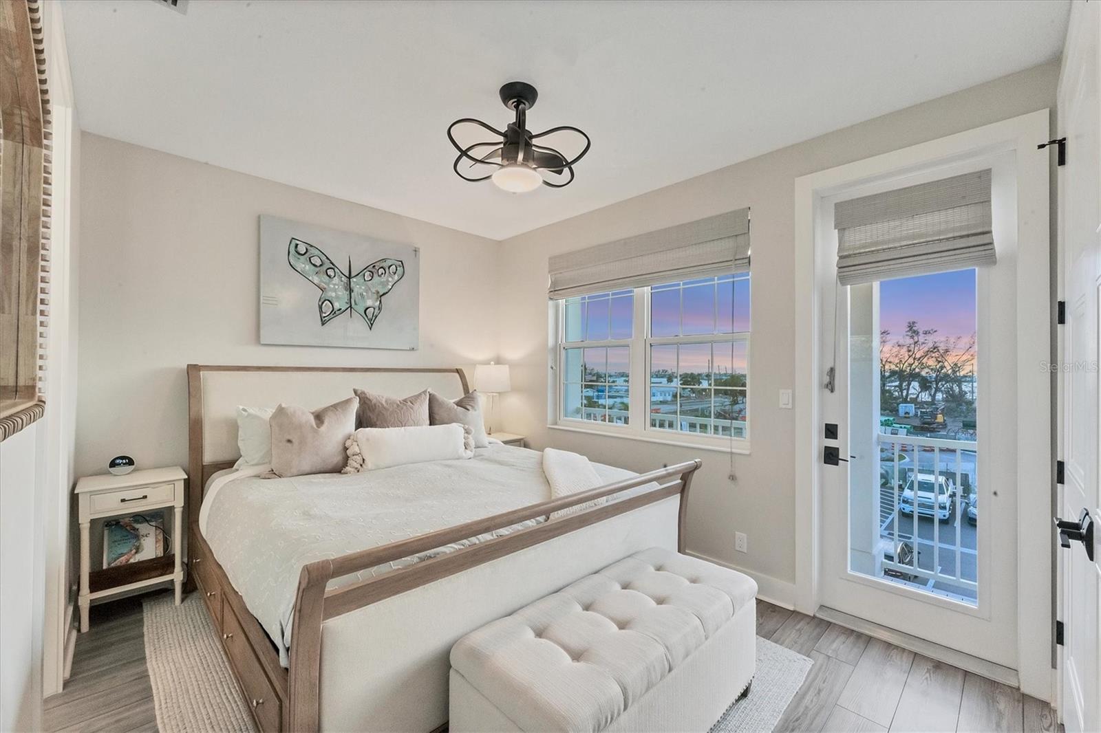 Image 38 of 60 For 4357 Marina View Way