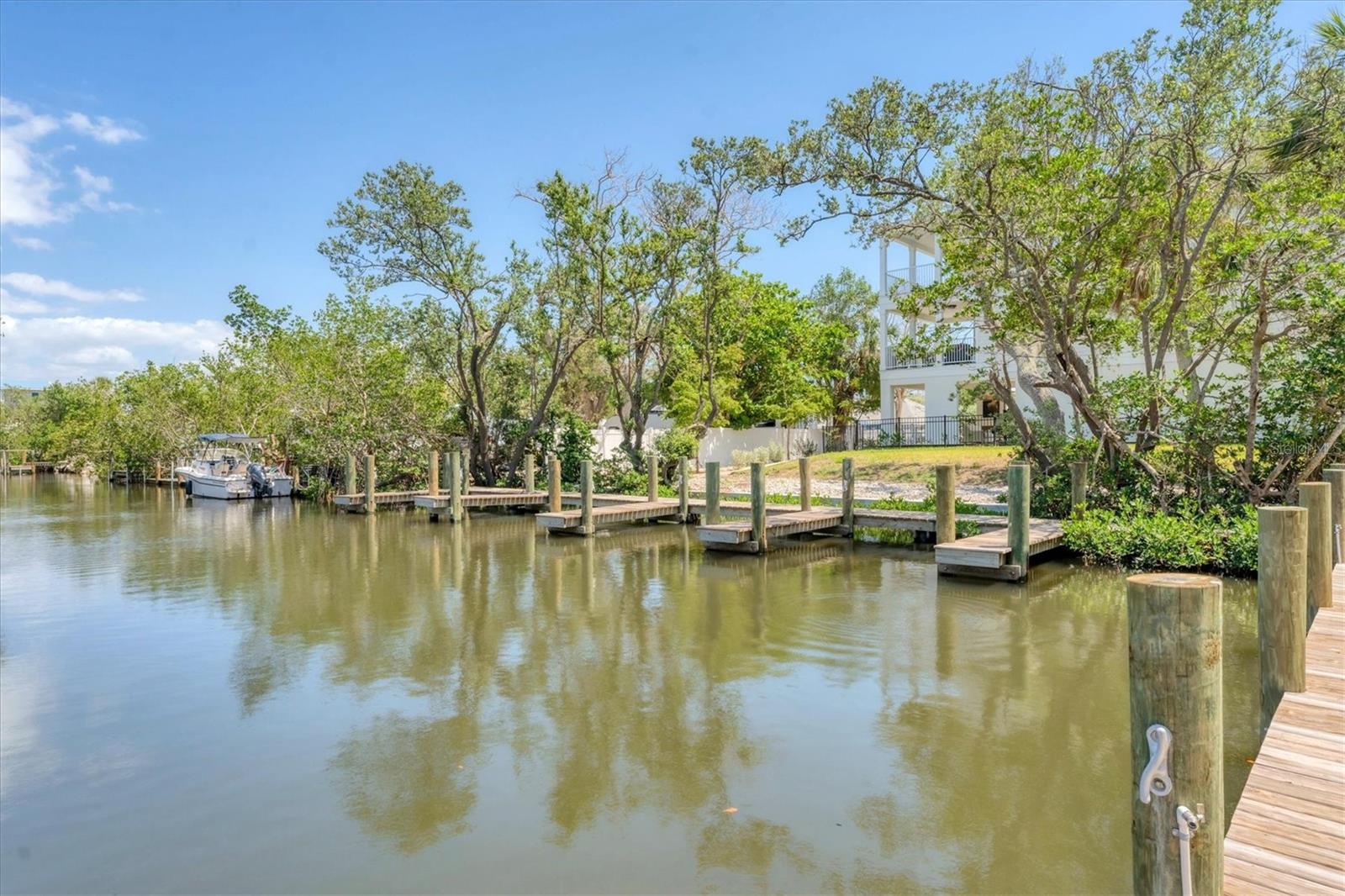 Image 6 of 60 For 4357 Marina View Way