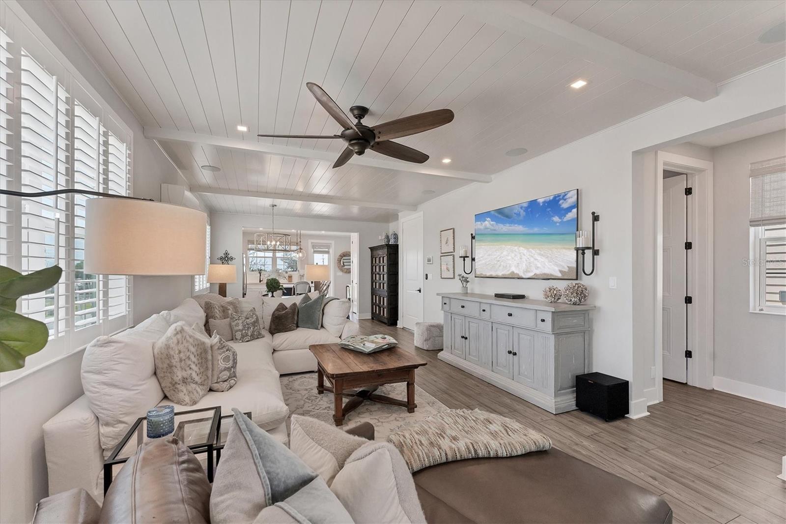 Image 9 of 60 For 4357 Marina View Way
