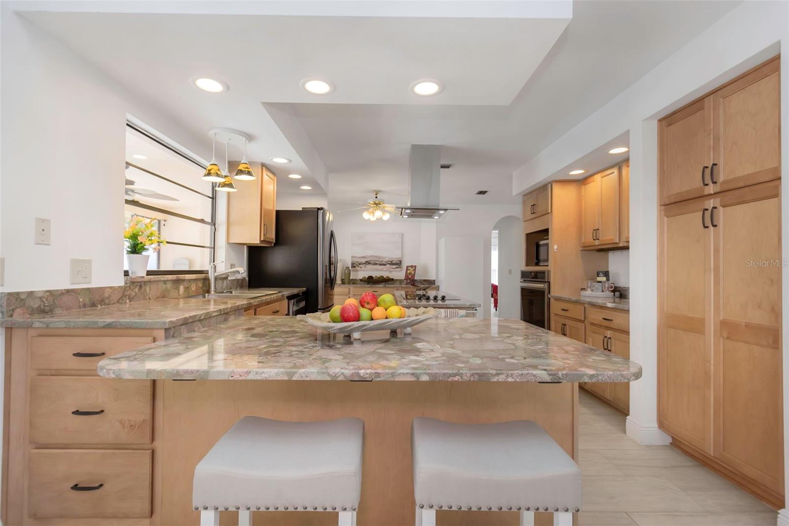 Image 10 of 45 For 3908 Lithia Ridge Boulevard
